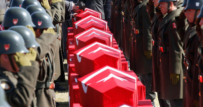 Haşim Kaya, Şehit Ailelerine Yardım Eli Uzatıyor